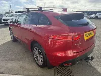 Gebraucht Jaguar F-Pace R-Sport 180 PS (132 kW) 2018 Rot SUV