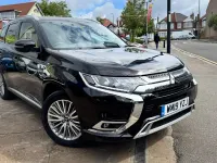 Used Mitsubishi Outlander P-HEV 2019 Black Estate