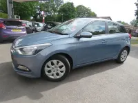 Used Hyundai i20 73 HP (53 kW) 2017 Blue Hatchback