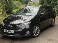 Used Toyota Auris Touring Sports 134 HP (98 kW) 2015 Estate