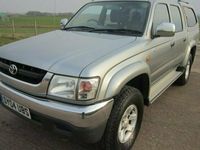 Used Toyota HiLux 102 HP (75 kW) 2004 Pickup