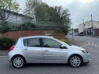 Używany Renault Clio II Dynamique 2011 Srebrny Hatchback
