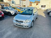 Used Toyota Yaris 85 HP (62 kW) 2004 Silver Hatchback