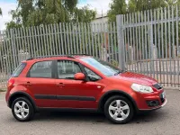 Used Suzuki SX4 SZ4 118 HP (86 kW) 2011 Orange Hatchback