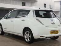Used Nissan Leaf Acenta 80 kW (109 HP) 2017 White Hatchback