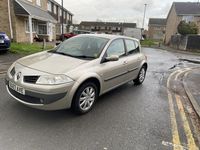 Usado Renault Mégane II Dynamique 2007 Bege Citadino