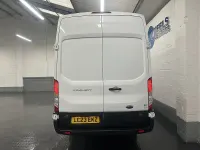 Usado Ford Transit S 130 HP (95 kW) 2023 Branco Van