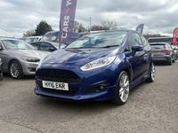 Usado Ford Fiesta Zetec 125 HP (91 kW) 2016 Azul Citadino