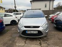 Usado Ford S-MAX Titanium 163 HP (119 kW) 2013 Prateado Monovolume