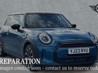 Begagnad Mini Cooper Exclusive 134 HK (98 kW) 2023 Blå Halvkombi