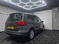 Used VW Sharan SEL 140 HP (102 kW) 2011 Grey MPV