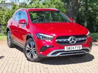 Used Mercedes GLA200 Executive 163 HP (119 kW) 2024 Red SUV