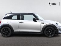 Used Mini Cooper Classic 134 HP (98 kW) 2024 Silver Hatchback