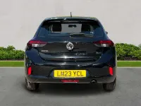 Begagnad Vauxhall Corsa Design Edition 100 HK (73 kW) 2023 Svart Halvkombi