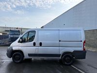 Second-hand Peugeot Boxer 100 CP (73 kW) 2008 Argintiu Van
