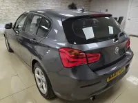 Begagnad BMW 116 Efficient Dynamics 2017 Grå Halvkombi