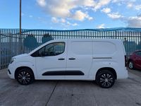 Used Vauxhall Combo Sportive 100 HP (73 kW) 2020 White MPV