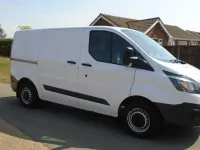 Used Ford Transit Custom 105 HP (77 kW) 2017 White Van