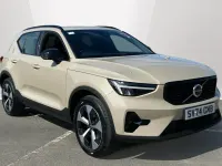 Used Volvo XC40 Plus 197 HP (144 kW) 2025 Gold SUV
