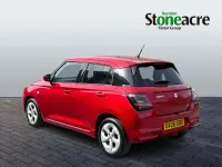 Nouă Suzuki Swift 82 CP (60 kW) 2026 Roșu Hatchback