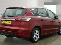 Used Ford S-MAX Titanium 180 HP (132 kW) 2017 Red MPV