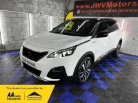 Used Peugeot 5008 Premium 2020 White SUV