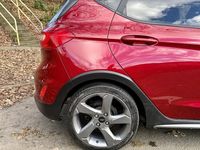 Used Ford Fiesta Active 125 HP (91 kW) 2018 Red Hatchback