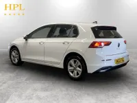 Używany VW Golf VIII S 130 KM (95 kW) 2022 Biały Hatchback