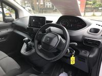 Used Peugeot Partner Premium 2023 White MPV