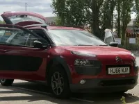 Used Citroën C4 Cactus Feel 82 HP (60 kW) 2016 Red Hatchback
