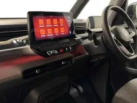 Usado VW ID. Buzz Pro 150 kW (204 HP) 2023 Branco Monovolume