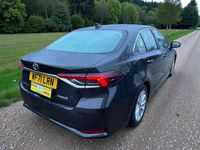 Usado Toyota Corolla 122 HP (89 kW) 2021 Preto Sedan