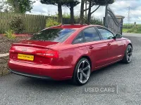 Usado Audi A6 Black Edition 177 HP (130 kW) 2012 Vermelho Sedan