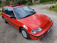 Used Honda Civic 90 HP (66 kW) 1991 Red Hatchback