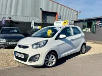 Used Kia Picanto 84 HP (61 kW) 2011 White Hatchback