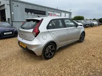 Used MG MG3 Exclusive 106 HP (77 kW) 2019 Silver Hatchback