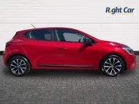 Used Renault Clio Evolution 90 HP (66 kW) 2023 Red  Hatchback