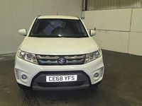 Used Suzuki Vitara SZ-T 120 HP (88 kW) 2018 White Hatchback