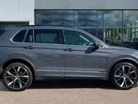 Używany VW Tiguan R-line 245 KM (180 kW) 2023 Szary SUV