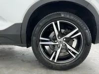 Used Volvo XC40 R-Design 2022 White SUV