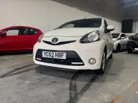 Used Toyota Aygo 2012 White Hatchback