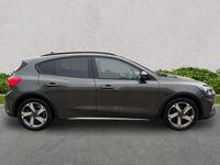 Begagnad Ford Focus Active 2021 Grå Halvkombi