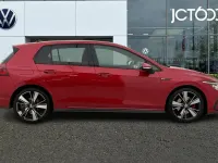 Usado VW Golf VIII GTD 196 CV (144 kW) 2021 Rojo Utilitario