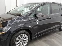 Used VW Touran SE 116 HP (85 kW) 2019 MPV