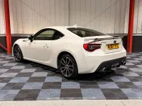 Used Subaru BRZ 2017 White Coupe