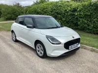 Used Suzuki Swift 2025 White Hatchback