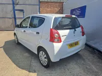 Used Suzuki Alto 68 HP (50 kW) 2013 White Hatchback