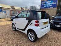 Used Smart ForTwo Coupé Pulse 2011 White Coupe