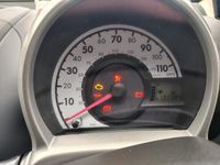 Used Peugeot 107 68 HP (50 kW) 2011 Yellow Hatchback