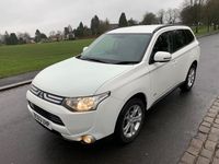 Used Mitsubishi Outlander 150 HP (110 kW) 2014 White SUV